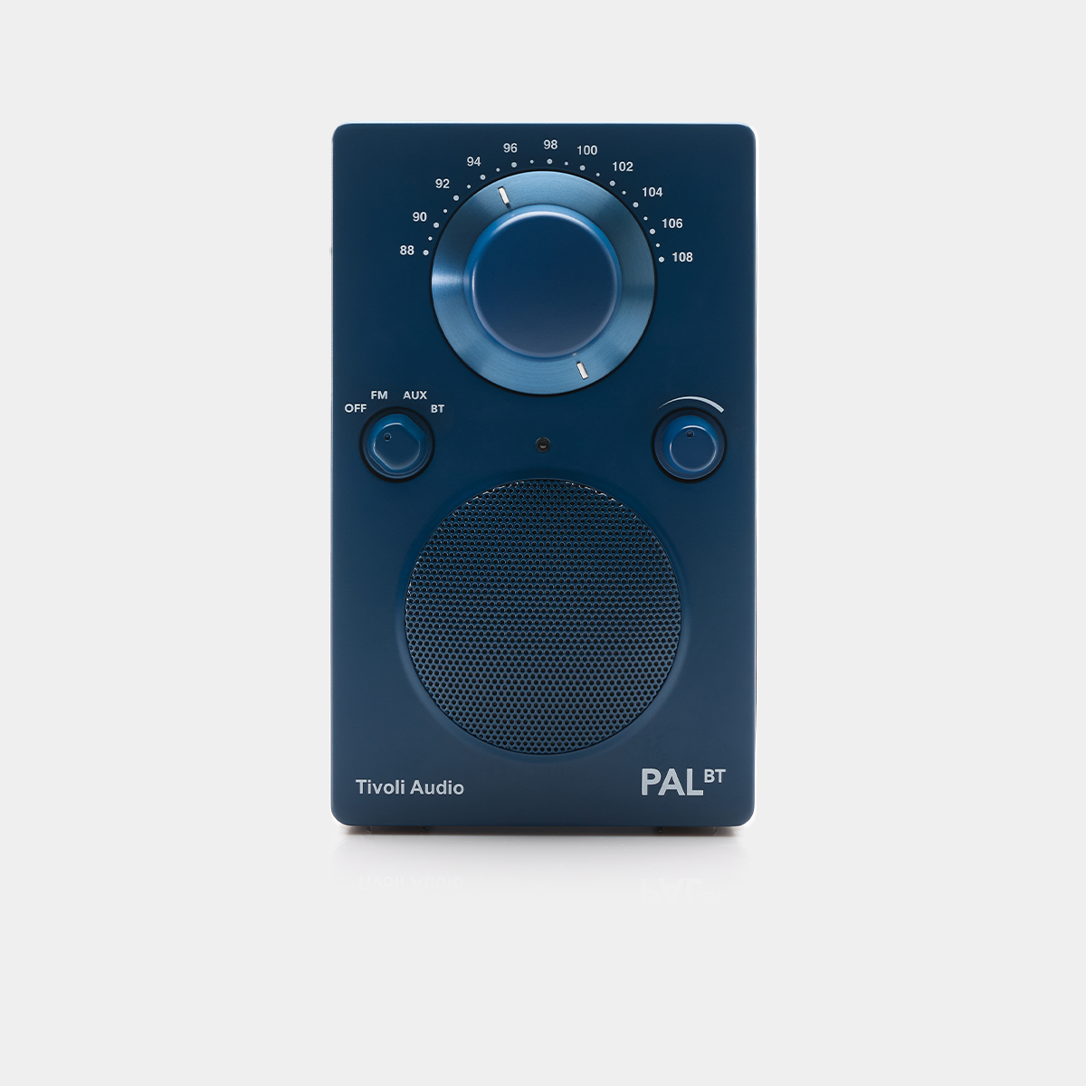 tivoli-audio-pal-bt-tragbarer-bluetooth-lautsprecher-mit-fm-radio-usb-c-und-ber- image 2